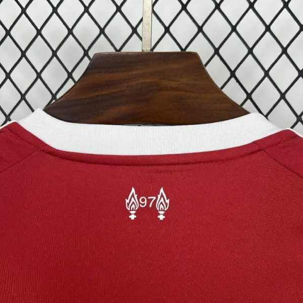 Camisa Liverpool Home Versão Torcedor 2025/2026 Vermelha Adidas - Imagem 4