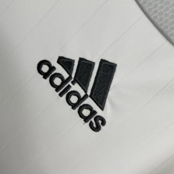 Camisa Retrô Real Madrid Home 2006/2007 Adidas Branca - Imagem 4