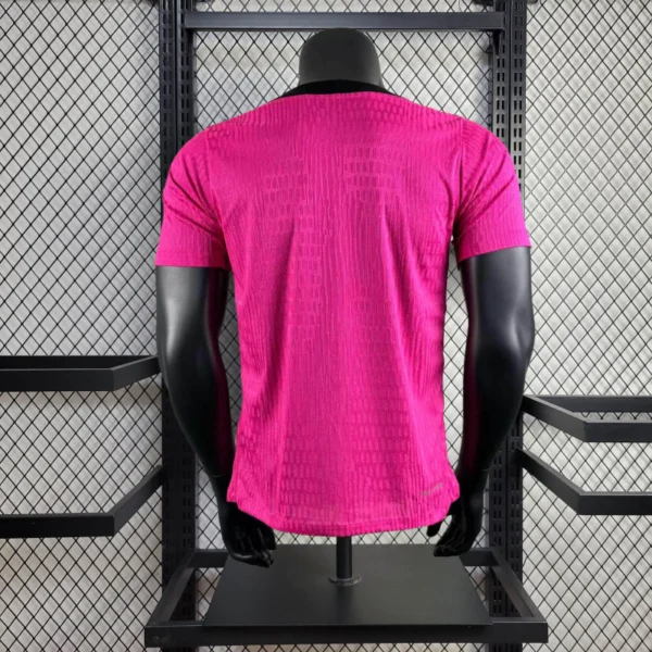 Camisa Chelsea Treino 2 Versão Jogador 25/2026 Nike - Imagem 3