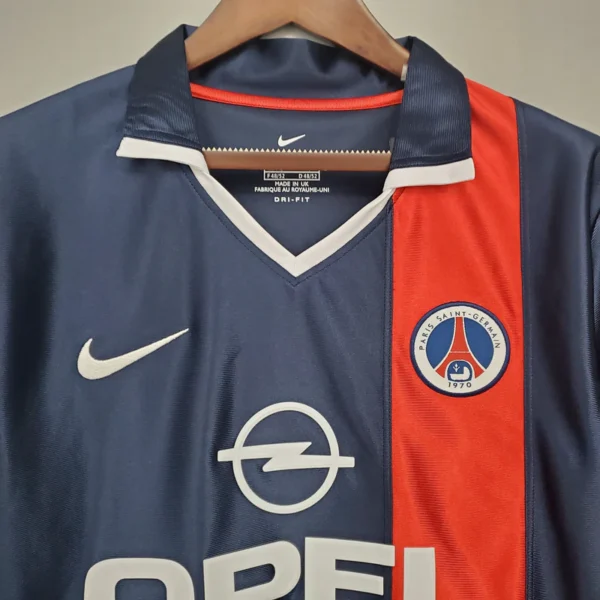 Camisa Retrô Paris Saint-Germain - PSG Home 2001/2002 - Ronaldinho 10 - Nike - Azul Opel - Imagem 2
