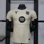 Camisa Barcelona Away Versão Jogador 2025/2026 - Nike Edição Kobe Briant - Bege