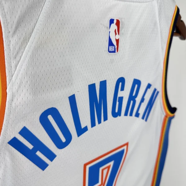 Camiseta Regata Basquete NBA OKC Oklahoma Thunder Association Edition 2025 Branca Nike - Imagem 16