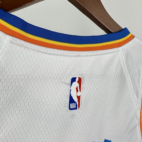 Camiseta Regata Basquete NBA OKC Oklahoma Thunder Association Edition 2025 Branca Nike - Imagem 8