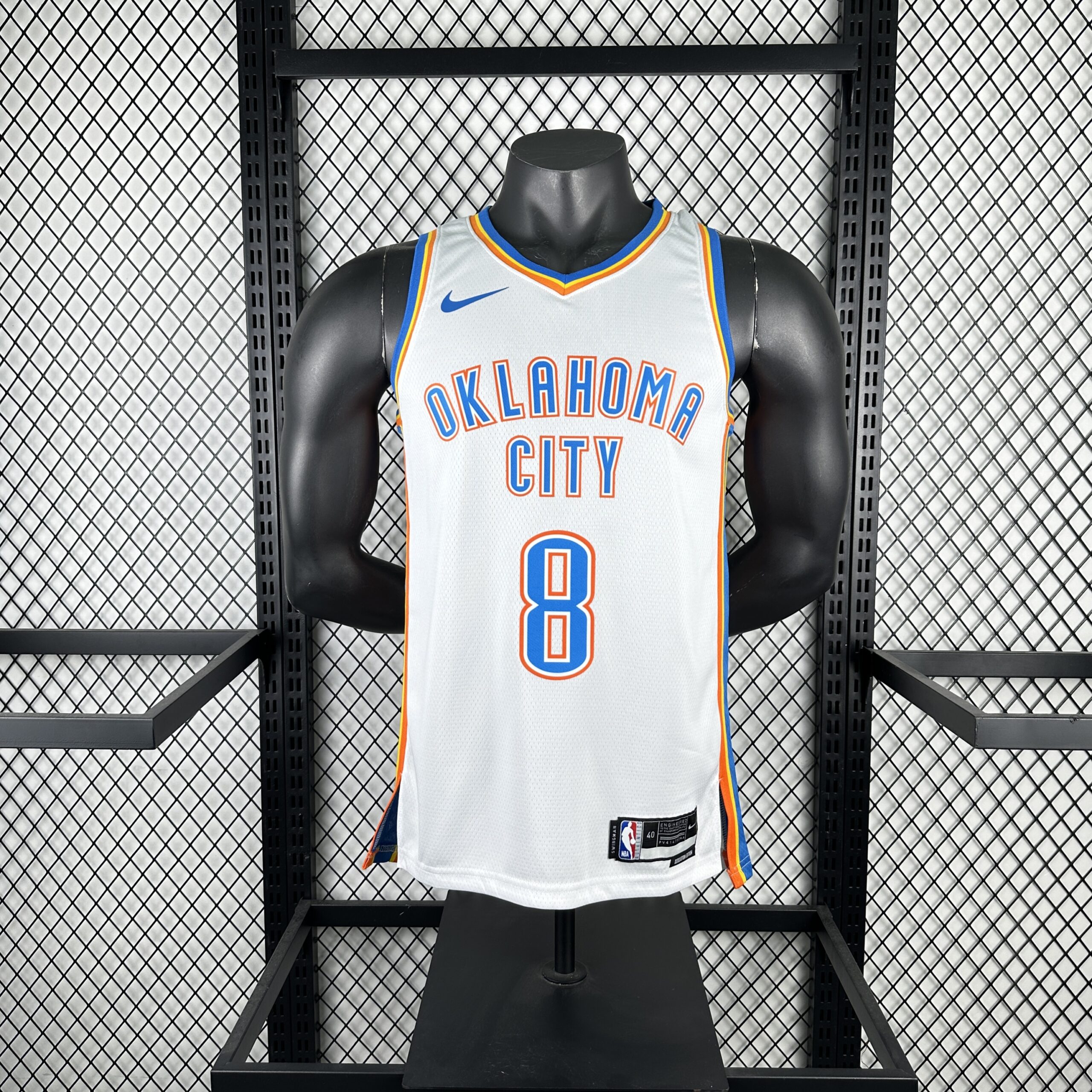 8c952e5b Camiseta Regata Basquete NBA OKC Oklahoma Thunder Association Edition 2025 Branca Nike - Imagem 1