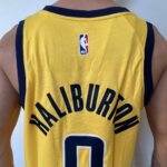 Camiseta Regata Basquete NBA Indiana Pacers 0 Tyrese Haliburton Statement Edition 2025 Amarela Jordan - Imagem 9