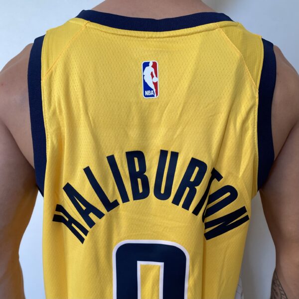 Camiseta Regata Basquete NBA Indiana Pacers 0 Tyrese Haliburton Statement Edition 2025 Amarela Jordan - Imagem 9