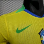 Camisa Brasil Seleção Brasileira Home Versão Jogador Masculina Amarela 25/2026 Nike - Imagem 3
