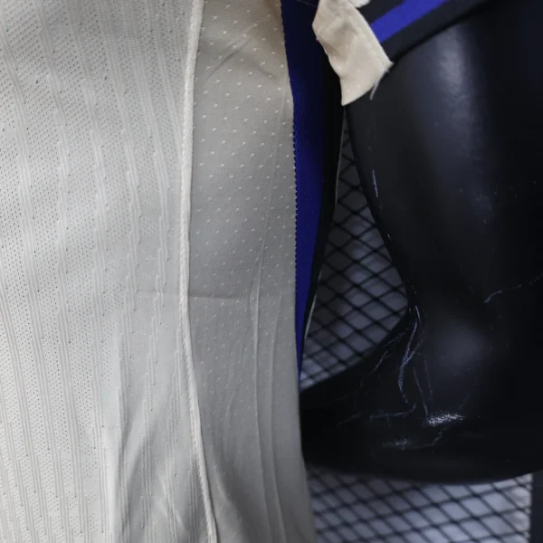 Camisa Barcelona Away Versão Jogador 2025/2026 - Nike Edição Kobe Briant - Bege - Imagem 9