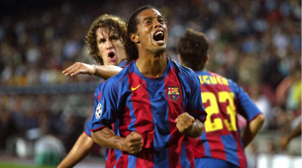 Camisa Retrô Barcelona Home 2004/2005 Nike - Total 90 - Azul Grená - Imagem 4