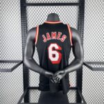 Camiseta Regata Basquete NBA Miami Heat 6 LeBron James Mitchell & Ness Preta 2013/14 - Imagem 2
