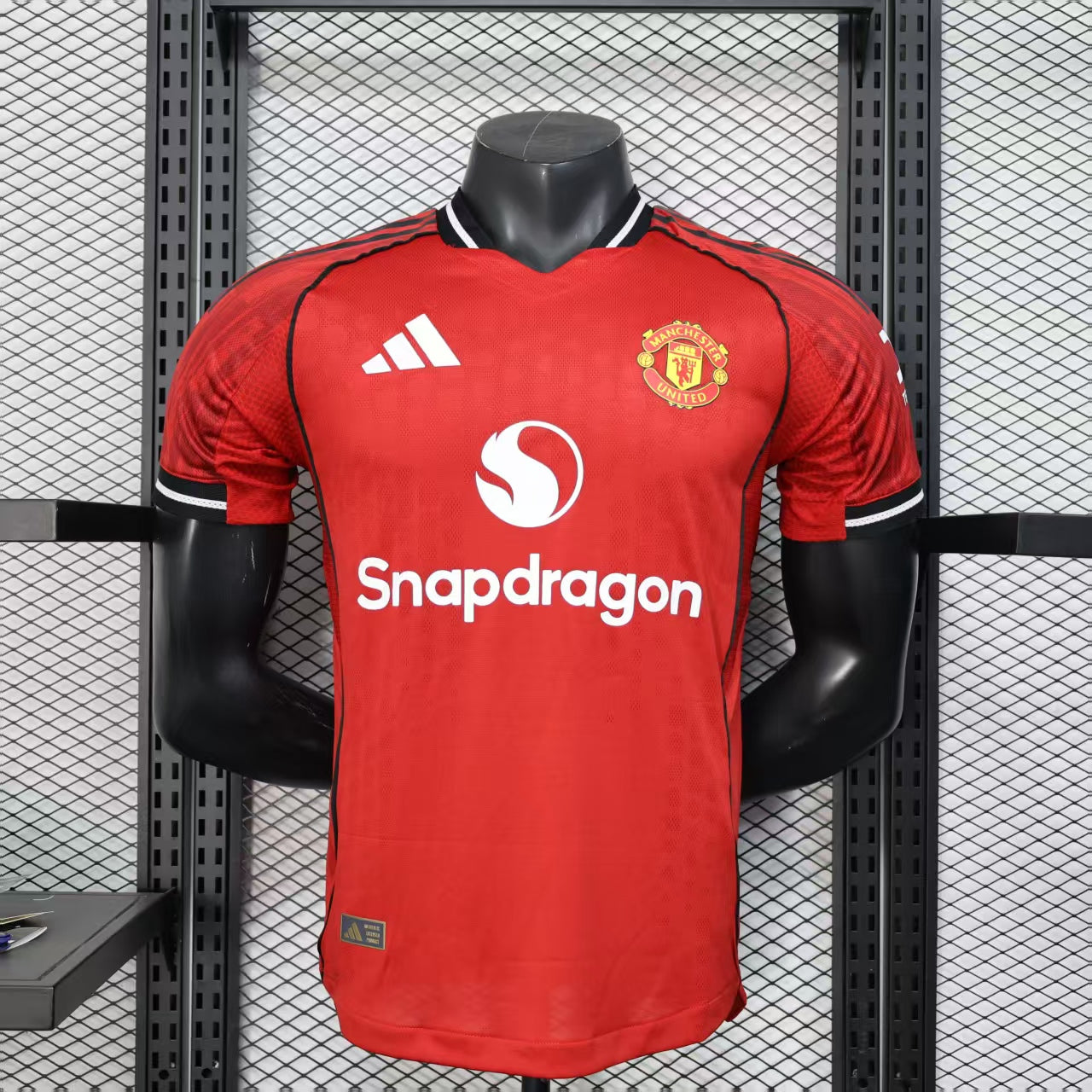 a6a86b08 Camisa Manchester United Home Versão Jogador 25/2026 Adidas - Imagem 1