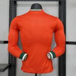 Camisa Seleção Portugal Home Versão Jogador Manga Longa 2025 Puma Vermelha - Imagem 5