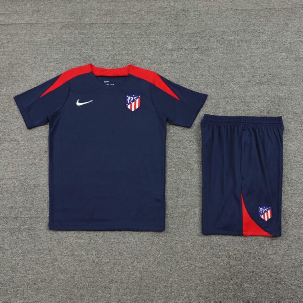 Conjunto Camisa e Calção Treino Atlético Madrid Torcedor 2025 Azul Nike - Imagem 4