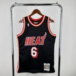 Camiseta Regata Basquete NBA Miami Heat 6 LeBron James Mitchell & Ness Preta 2013/14 - Imagem 3