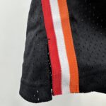 Camiseta Regata Basquete NBA Miami Heat 6 LeBron James Mitchell & Ness Preta 2013/14 - Imagem 8