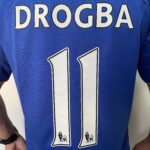 Camisa Retrô Chelsea Home Didier Drogba 11 - Final Champions League - 2007/08 Azul Adidas - Imagem 13