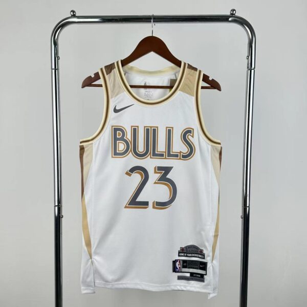 Camiseta Regata Basquete NBA Chicago Bulls 23 Jordan City Edition 2025 Branco Nike - Imagem 12