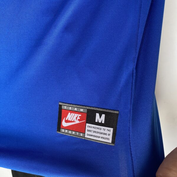 Camisa Retrô Barcelona 100th Aniversário 1999 Nike - Imagem 4