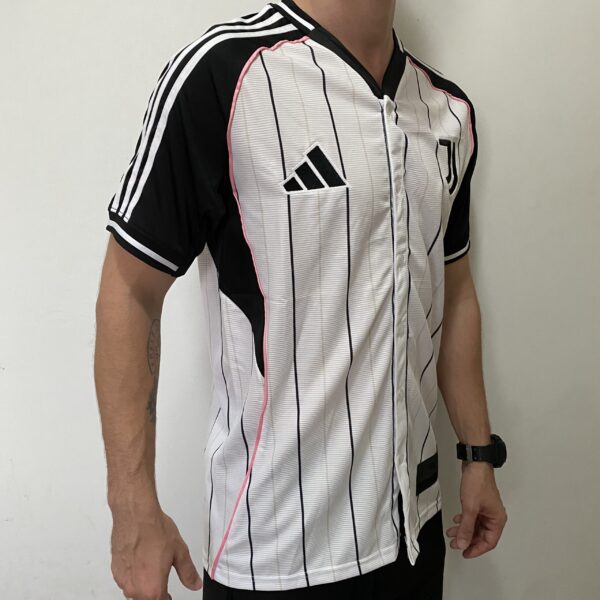 Camisa Juventus Baseball US Pack 2025/26 Adidas Branco - Imagem 9
