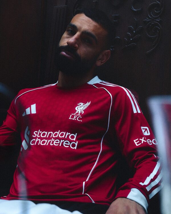 Camisa Liverpool Home Versão Jogador 2025/2026 Manga Longa Vermelha Adidas - Imagem 10