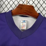Camisa Retrô Real Madrid Third Dupla Face 2002/2003 Adidas Roxa & Branca - Imagem 4