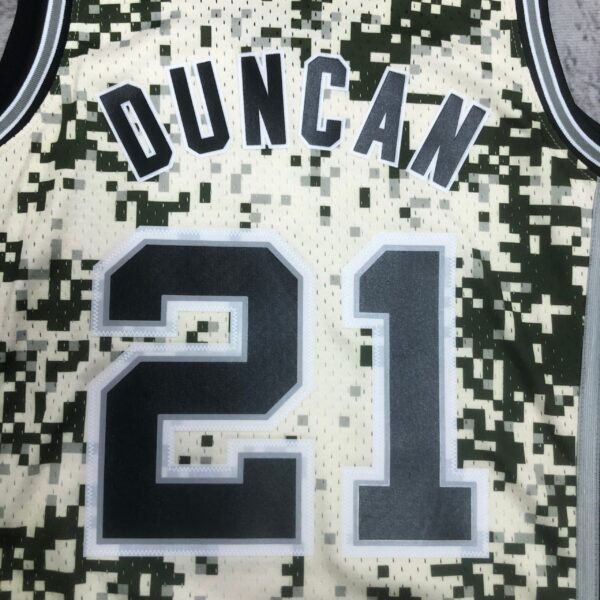 Camiseta Regata NBA San Antonio Spurs 21 Tim Duncan Mitchell & Ness 2013/14 - Imagem 10