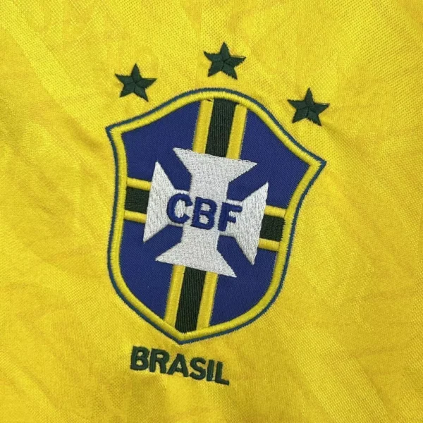 Camisa Retrô Clássica Seleção Brasileira Home - Brasil Amarela – Bebeto 7 - 1991/1993 Umbro - Imagem 11