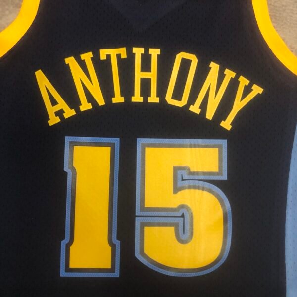 Camiseta Regata NBA Denver Nuggets 15 Carmelo Anthony Mitchell & Ness Azul 2006/07 - Imagem 3