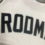 Camiseta Regata NBA San Antonio Spurs 10 Dennis Rodman Mitchell & Ness Branca 1993/94 - Imagem 15