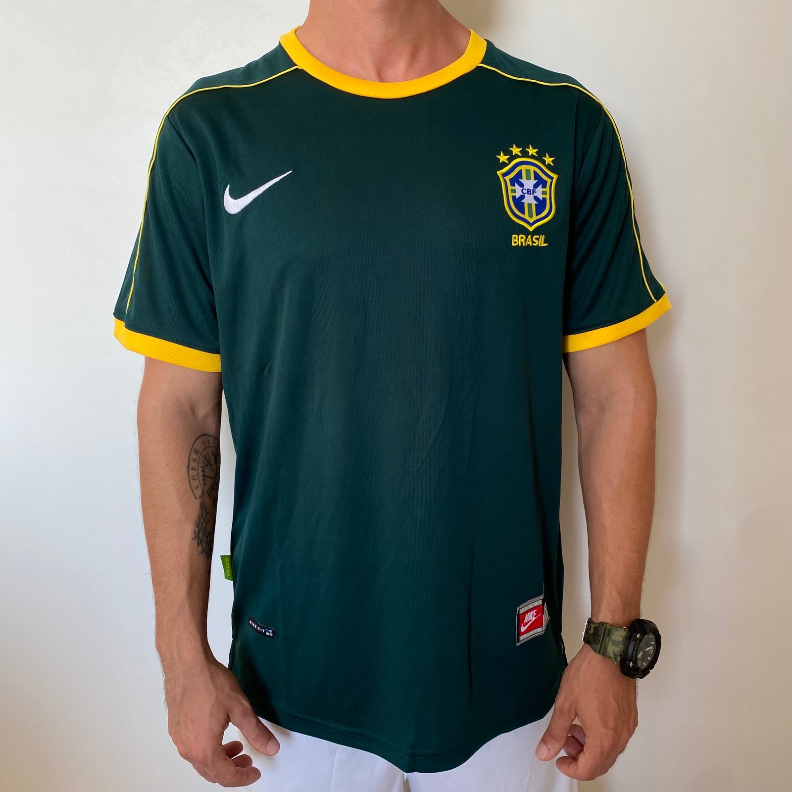 Camisa Retrô Clássica Seleção Brasileira Brasil – Nike Masculina – Goleiro – 1998