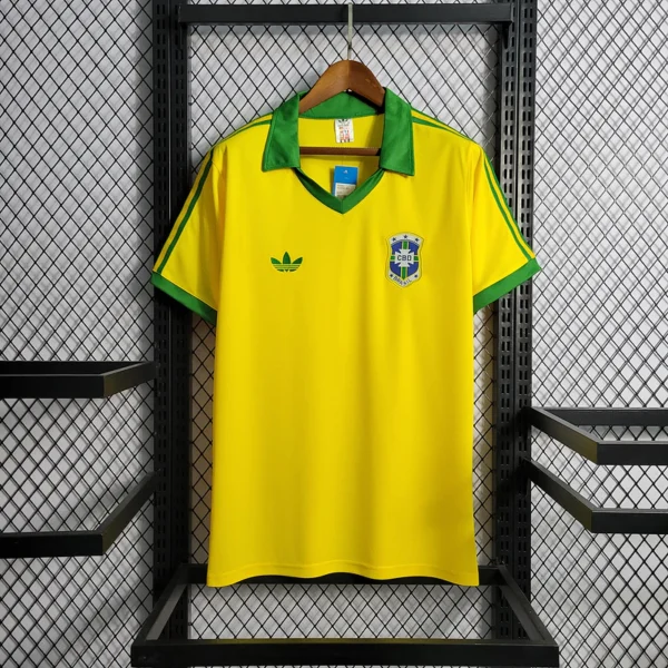 Camisa Retrô Clássica Seleção Brasileira Home - Brasil Amarela – 1979/80 Adidas - Imagem 11