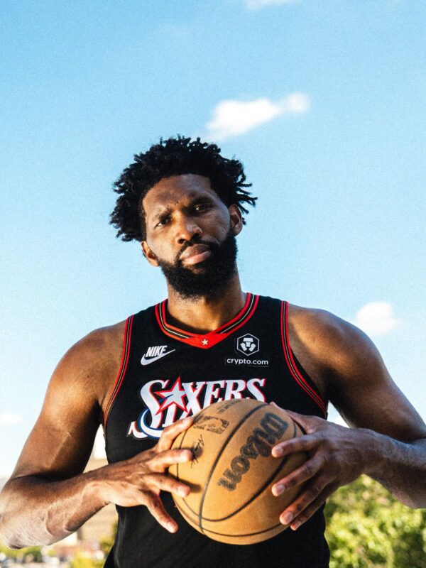 Camiseta Regata Basquete NBA Philadelphia 76ers Sixers Classic Edition Preta 25/2026 Nike - Imagem 2