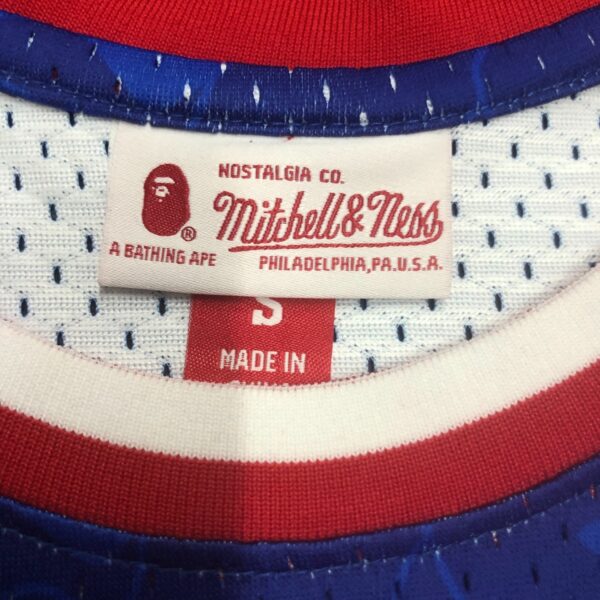 Camiseta Regata NBA Brooklyn Nets BAPE Mitchell & Ness Azul 1993 - Imagem 7