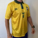 Camisa Retrô Clássica Seleção Brasileira Home - Brasil Amarela – Bebeto 7 - 1991/1993 Umbro - Imagem 7
