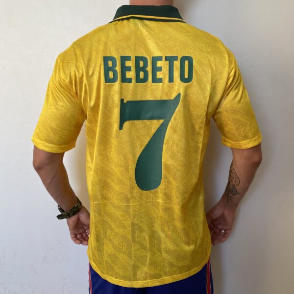 Camisa Retrô Clássica Seleção Brasileira Home - Brasil Amarela – Bebeto 7 - 1991/1993 Umbro - Imagem 8