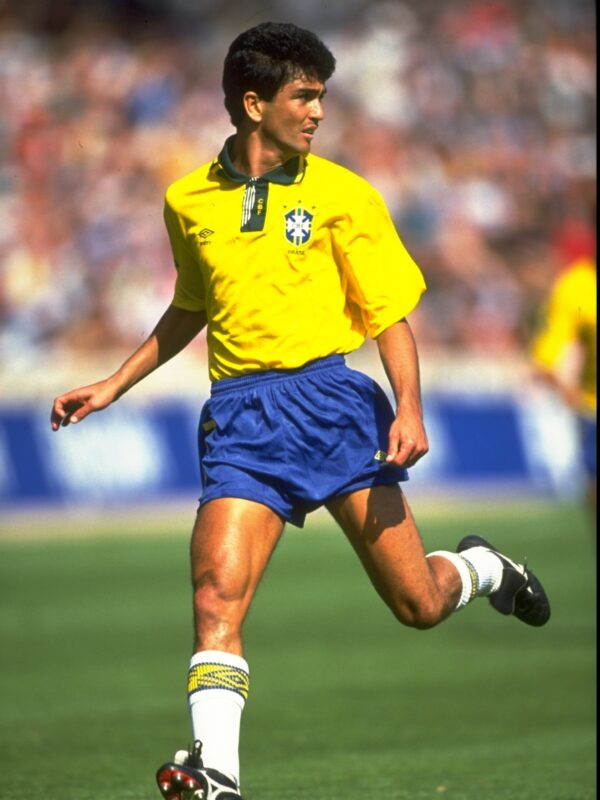 Camisa Retrô Clássica Seleção Brasileira Home - Brasil Amarela – Bebeto 7 - 1991/1993 Umbro - Imagem 14