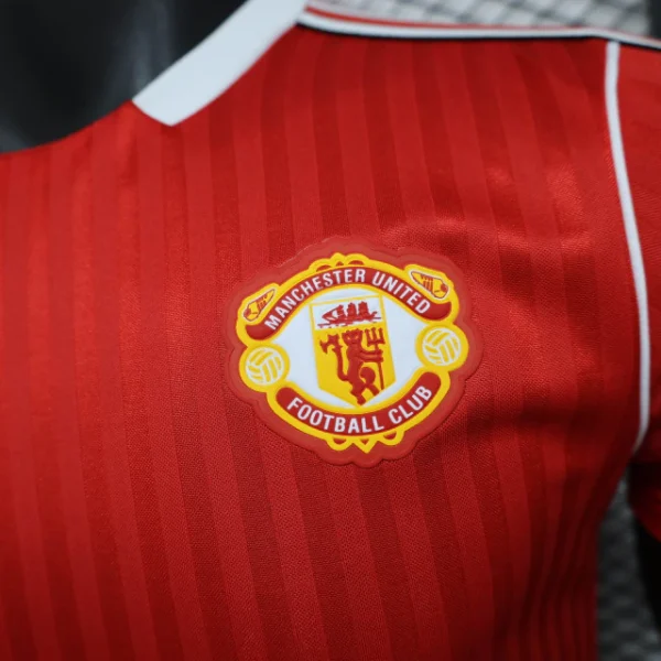 Camisa Manchester United Terrace Icons Unissex 2025 Velmelha Adidas - Imagem 3