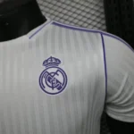 Camisa Real Madrid Terrace Icons Unissex 2025 Branca Adidas - Imagem 3
