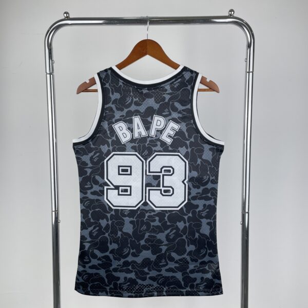 Camiseta Regata NBA Brooklyn Nets BAPE Mitchell & Ness Preta 1993 - Imagem 2