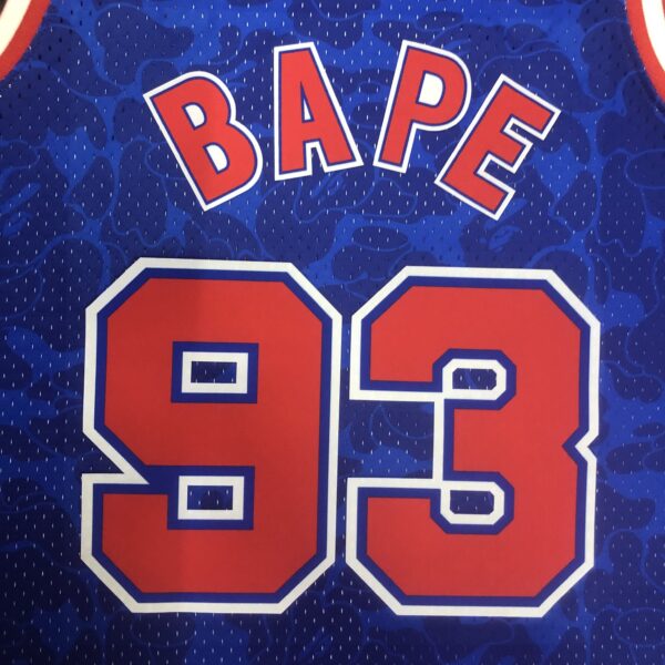 Camiseta Regata NBA Brooklyn Nets BAPE Mitchell & Ness Azul 1993 - Imagem 12