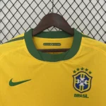 Camisa Retrô Clássica Seleção Brasileira Home - Brasil Amarelo – 2010/11 Nike - Imagem 2