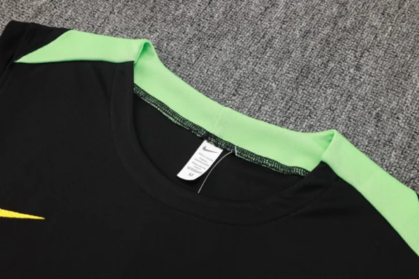 Conjunto Regata e Calção Treino Brasil Torcedor 2025 Preta Nike - Imagem 3