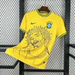 Camisa Brasil Seleção Brasileira Concept Jesus Cristo Versão Torcedor Masculina Amarela 2026 Nike