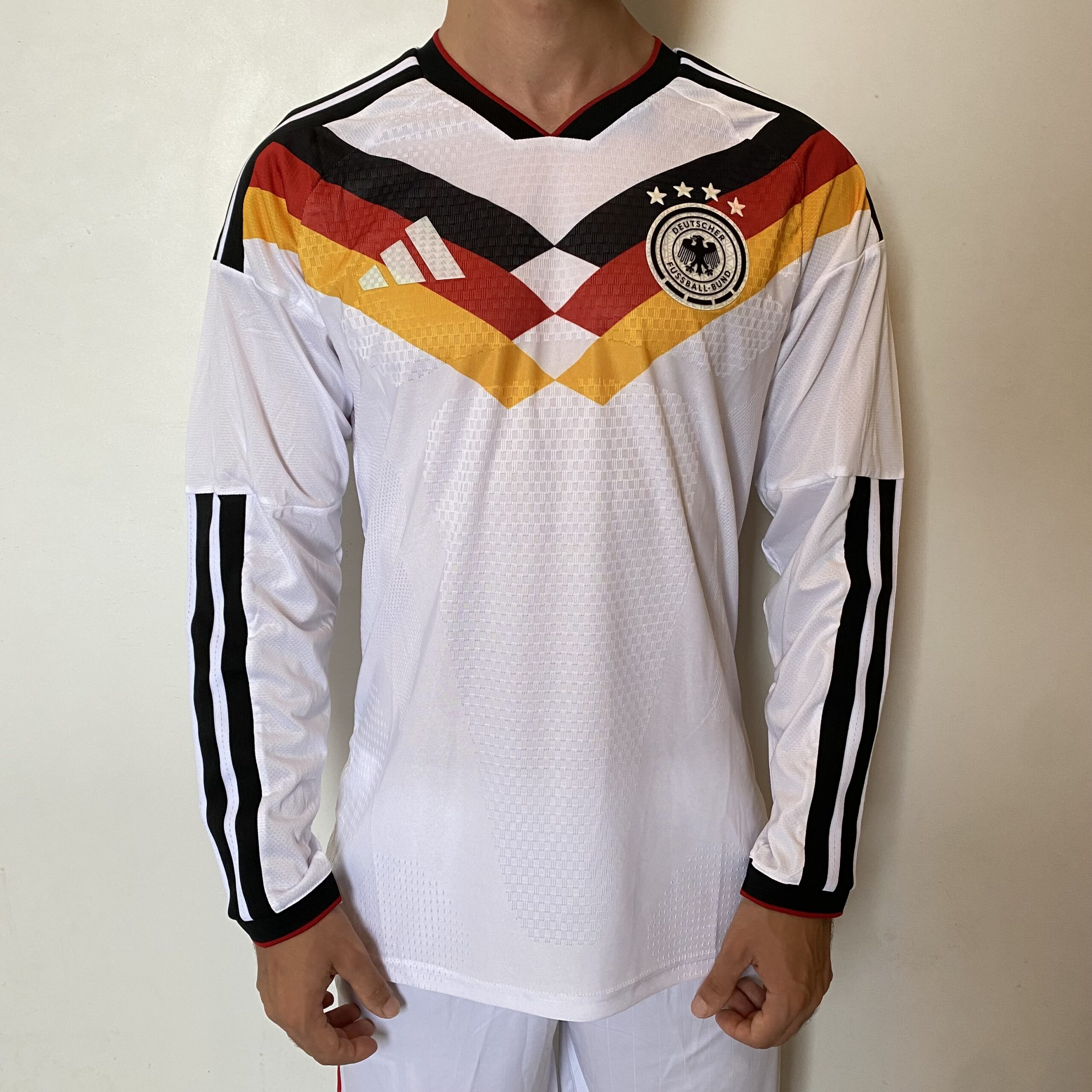 Camisa Seleção Alemanha Home Versão Jogador Manga Longa Copa Do Mundo 2026 Branco Adidas
