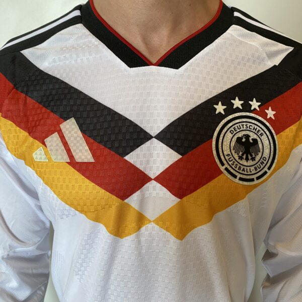 Camisa Seleção Alemanha Home Versão Jogador Manga Longa Copa Do Mundo 2026 Branco Adidas - Imagem 2