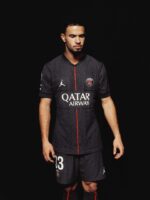 Camisa Paris Saint-Germain - PSG 4Th Versão Jogador 25/2026 Preta Jordan - Imagem 5