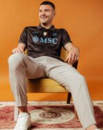 Camisa Napoli Third Versão Torcedor 25/2026 Café EA7 Armani - Imagem 13