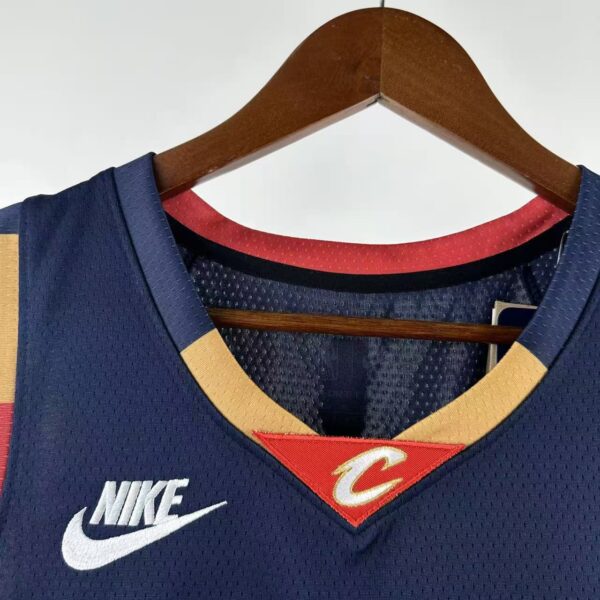 Camiseta Regata NBA Cleveland Cavaliers Cavs Classic Edition 2025/26 Nike - Imagem 2