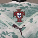 Camisa Seleção Portugal Away Versão Jogador Copa Do Mundo 2026 Puma Branca - Imagem 3