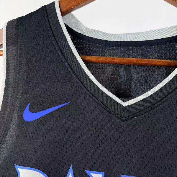 Camiseta Regata Basquete NBA Dallas Mavericks City Edition 2025/26 Preta Nike - Imagem 4